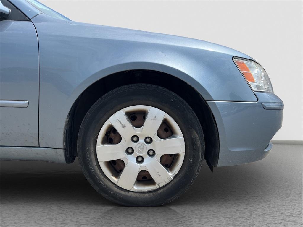 used 2009 Hyundai Sonata car, priced at $5,792
