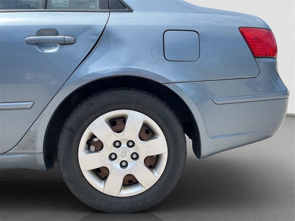 used 2009 Hyundai Sonata car, priced at $5,792