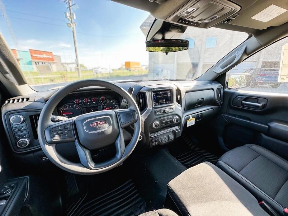 new 2024 GMC Sierra 1500 car, priced at $39,823