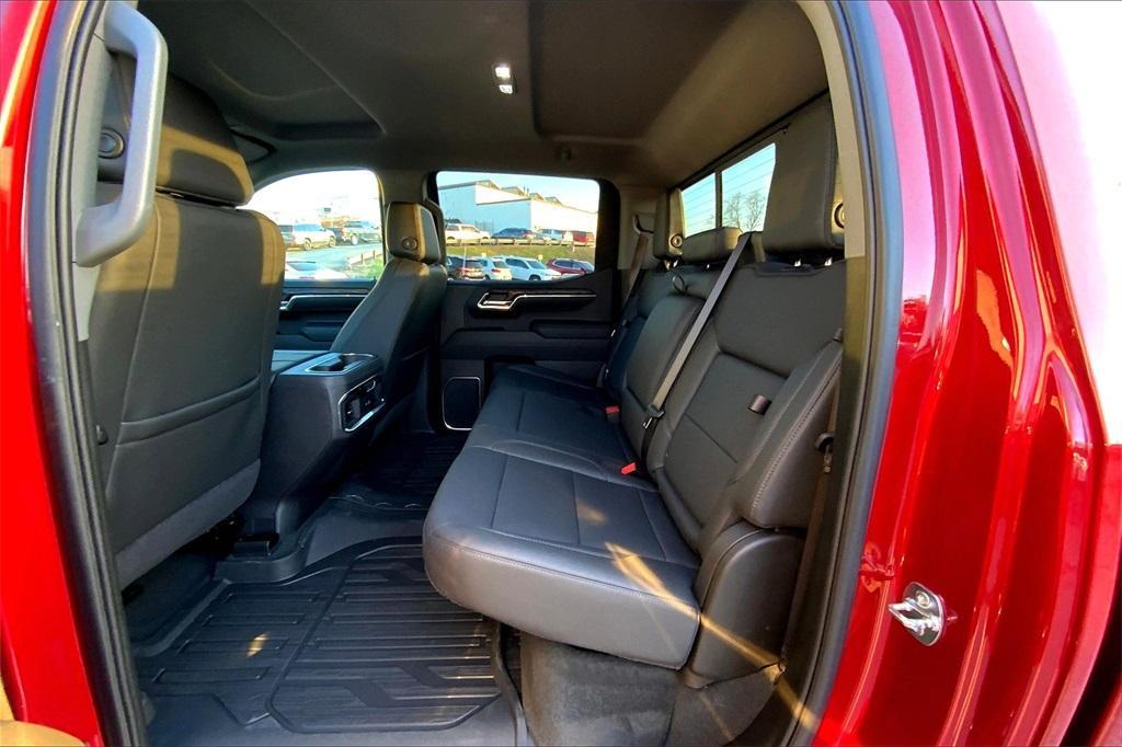 new 2025 GMC Sierra 1500 car, priced at $59,125