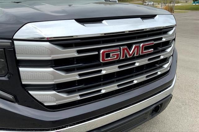 new 2024 GMC Sierra 1500 car, priced at $52,876