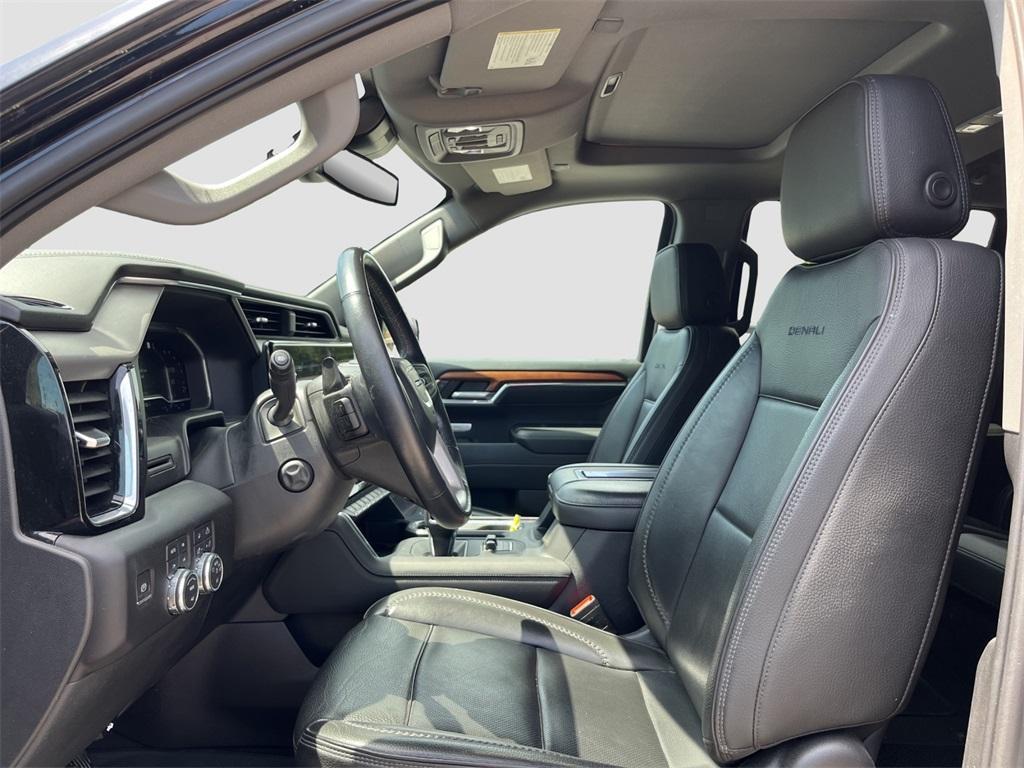 used 2022 GMC Sierra 1500 car, priced at $48,632