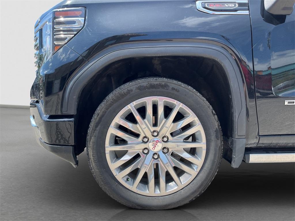 used 2022 GMC Sierra 1500 car, priced at $48,632