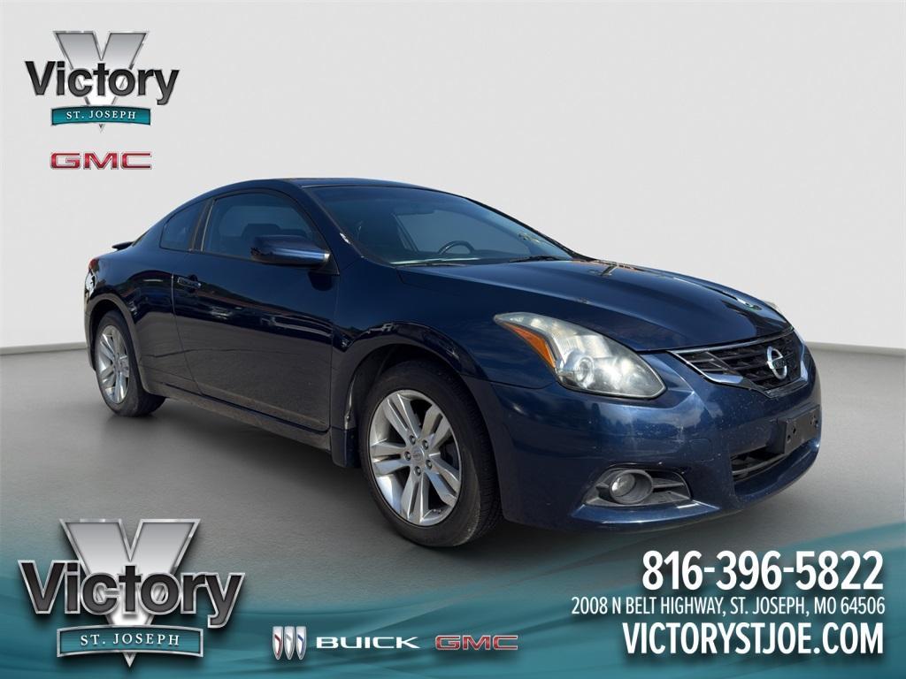 used 2012 Nissan Altima car, priced at $7,999