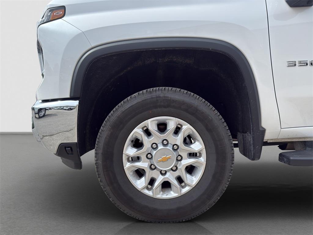 used 2024 Chevrolet Silverado 3500 car, priced at $64,064