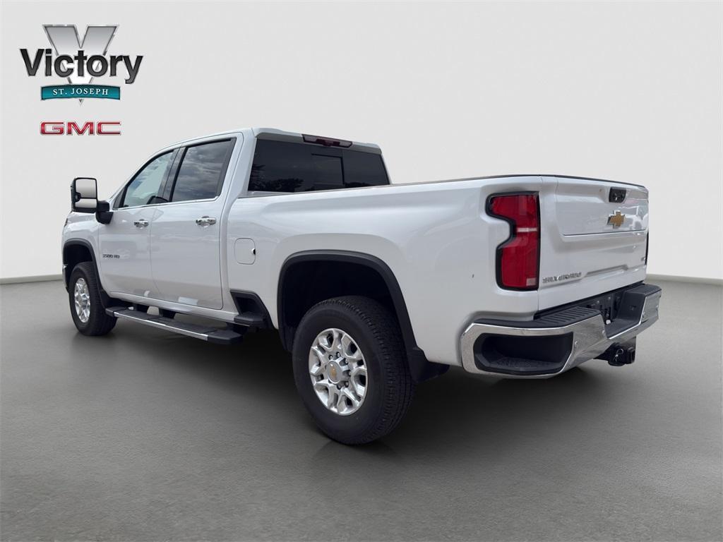 used 2024 Chevrolet Silverado 3500 car, priced at $64,064