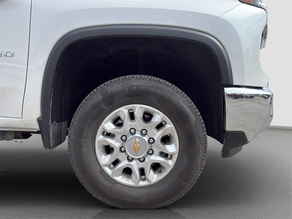 used 2024 Chevrolet Silverado 3500 car, priced at $64,064