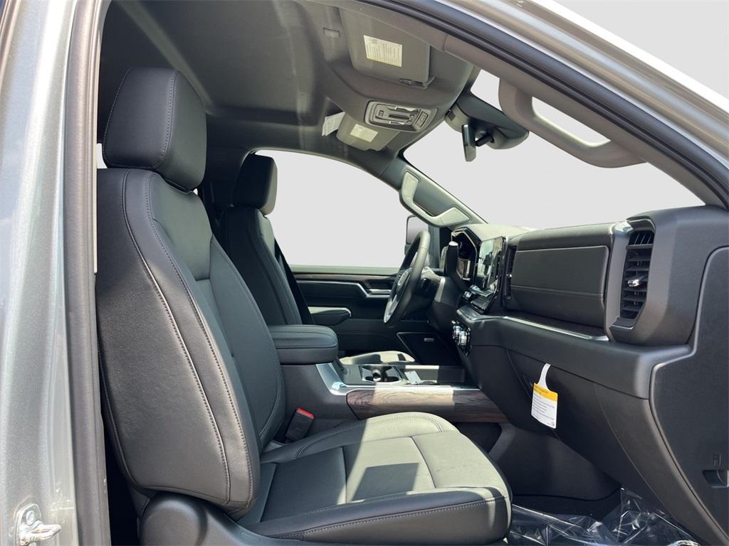 new 2025 GMC Sierra 2500 car, priced at $66,930