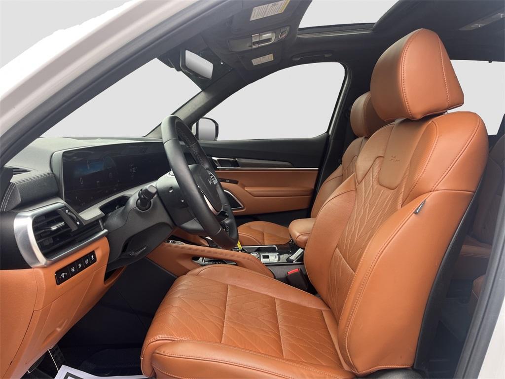 used 2024 Kia Telluride car, priced at $42,461