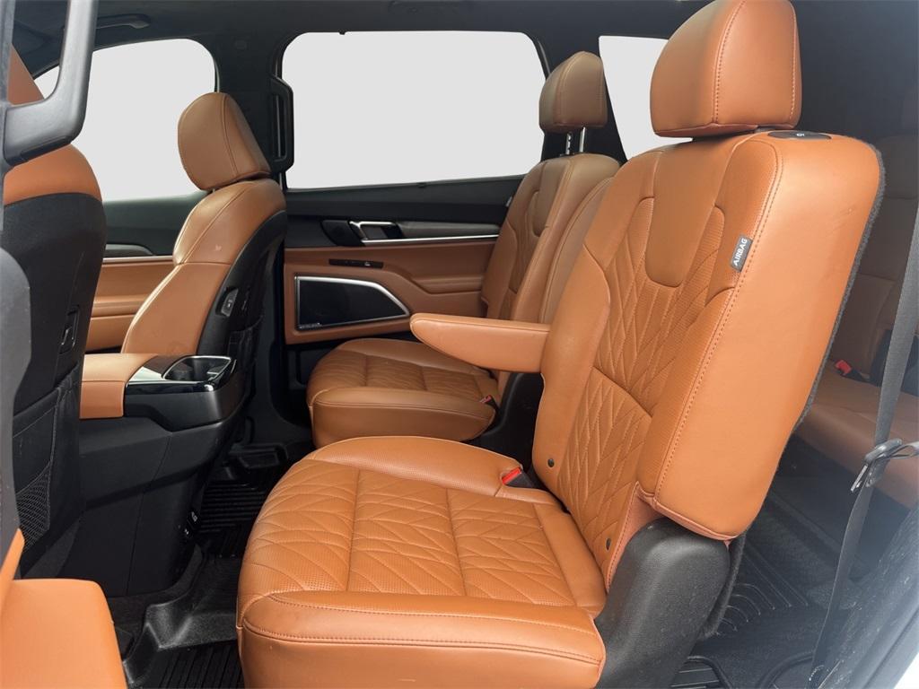 used 2024 Kia Telluride car, priced at $42,461