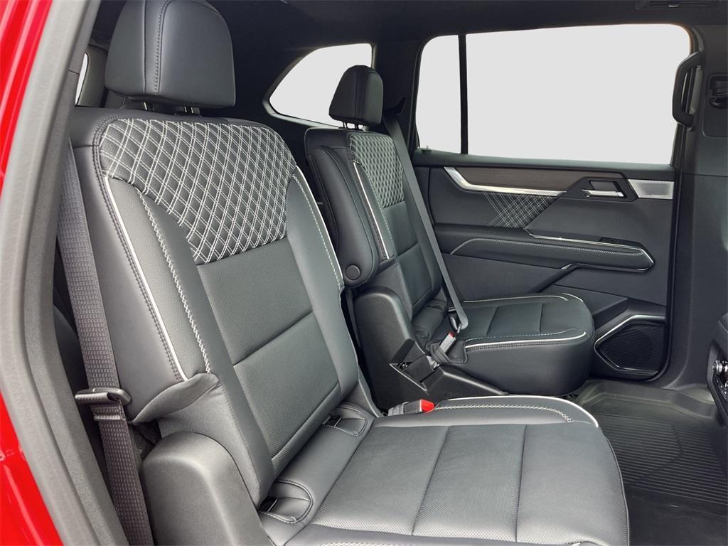 new 2025 GMC Acadia car, priced at $62,934