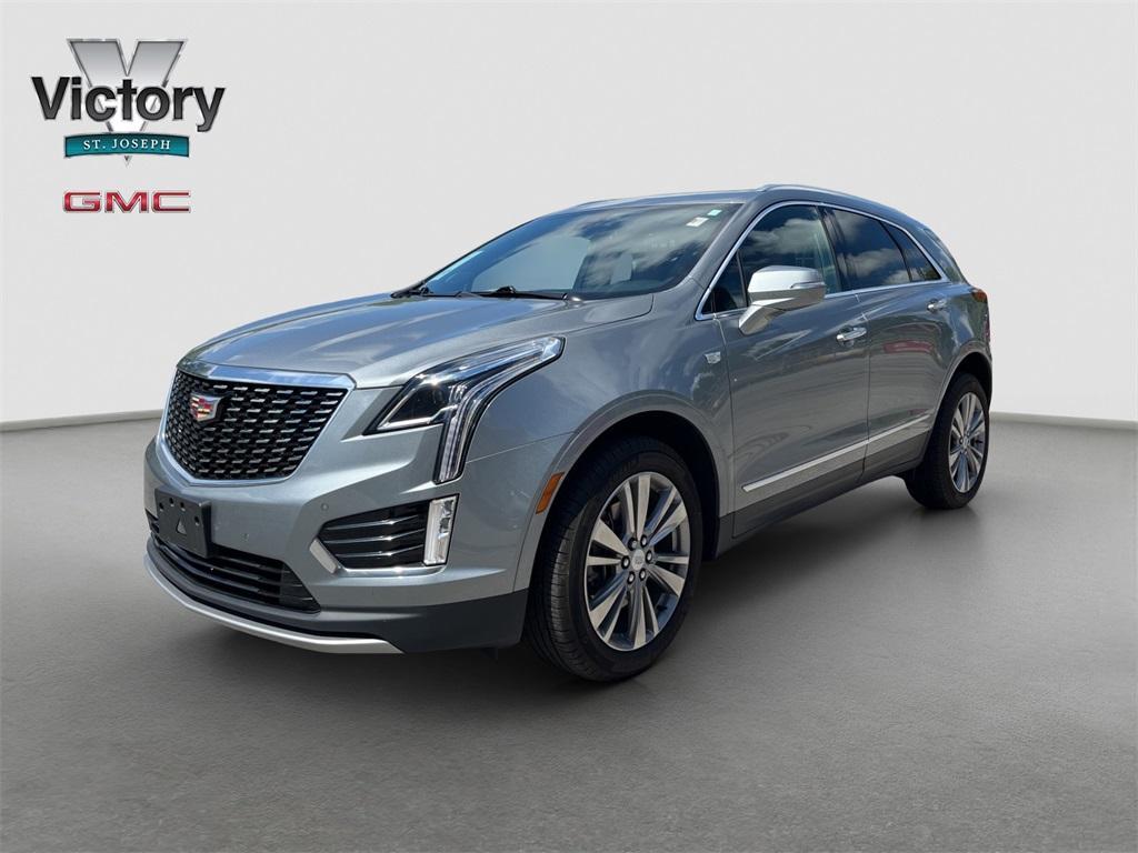 used 2024 Cadillac XT5 car, priced at $39,984