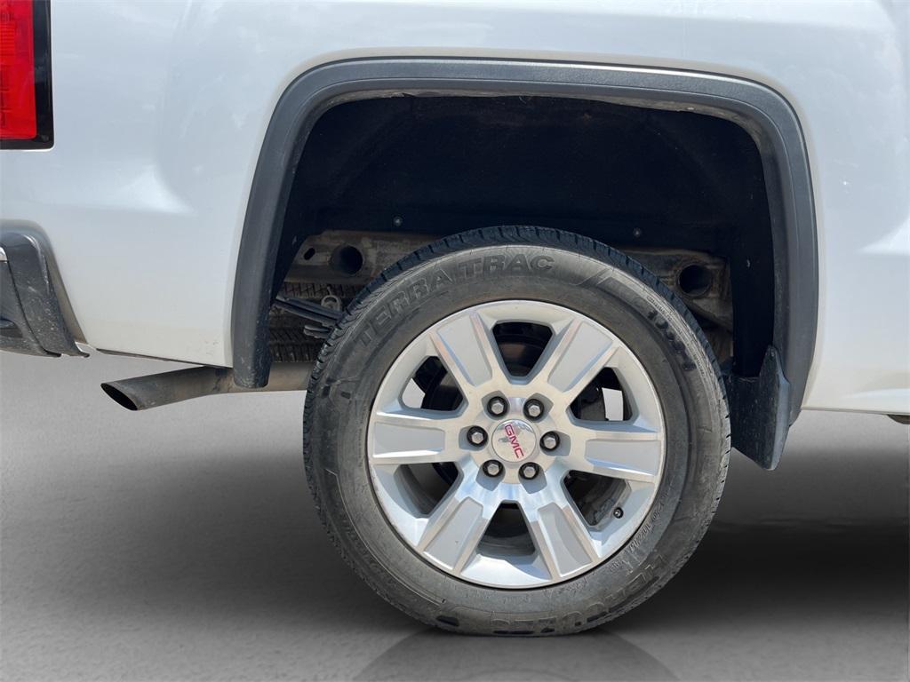 used 2016 GMC Sierra 1500 car, priced at $17,444