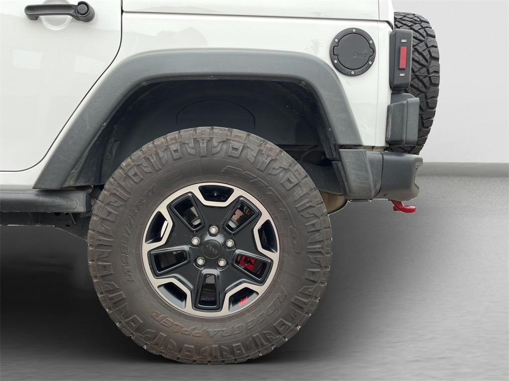 used 2016 Jeep Wrangler Unlimited car, priced at $23,900