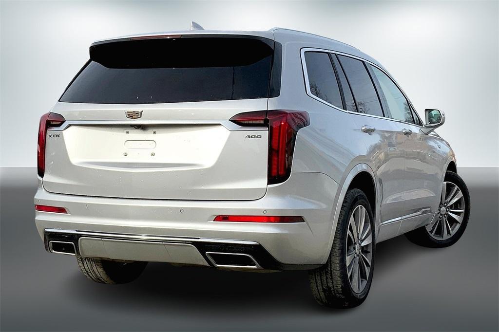 used 2020 Cadillac XT6 car, priced at $32,000