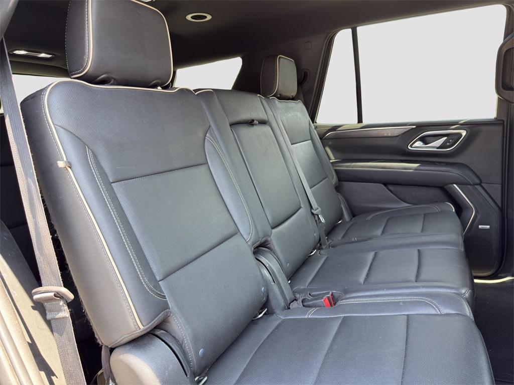 used 2022 GMC Yukon car, priced at $43,999