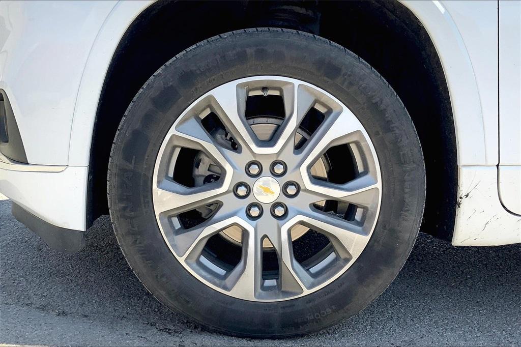 used 2021 Chevrolet Traverse car, priced at $25,550
