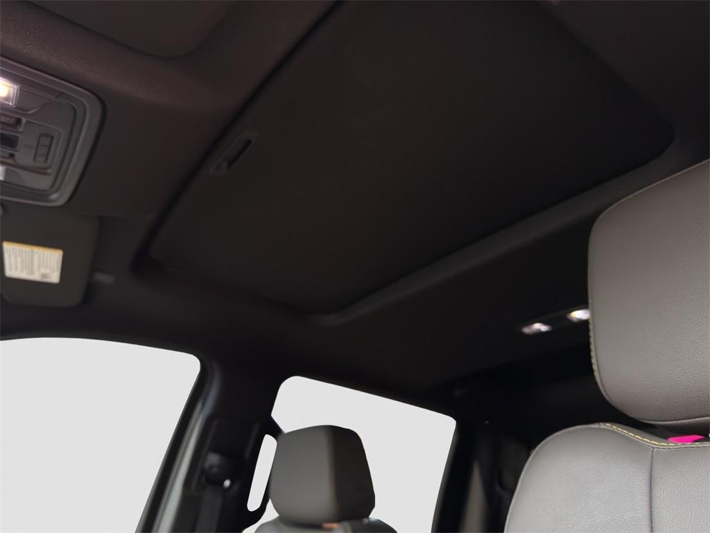 used 2025 Chevrolet Silverado 2500 car, priced at $79,999