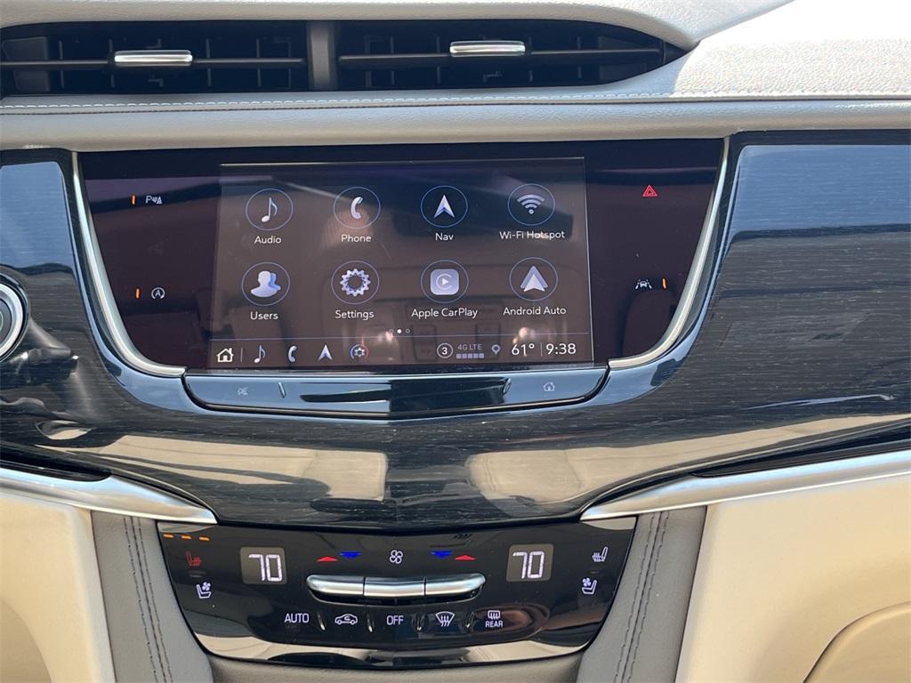used 2024 Cadillac XT6 car, priced at $44,908
