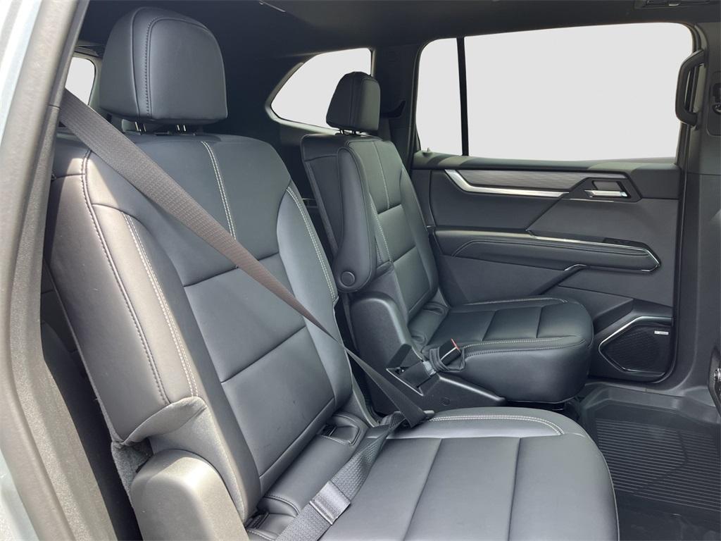 new 2025 GMC Acadia car, priced at $52,345