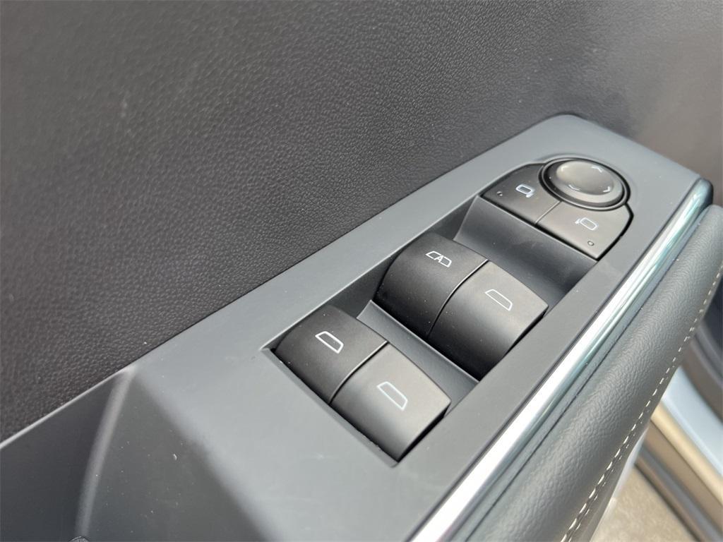 new 2025 GMC Acadia car, priced at $52,345