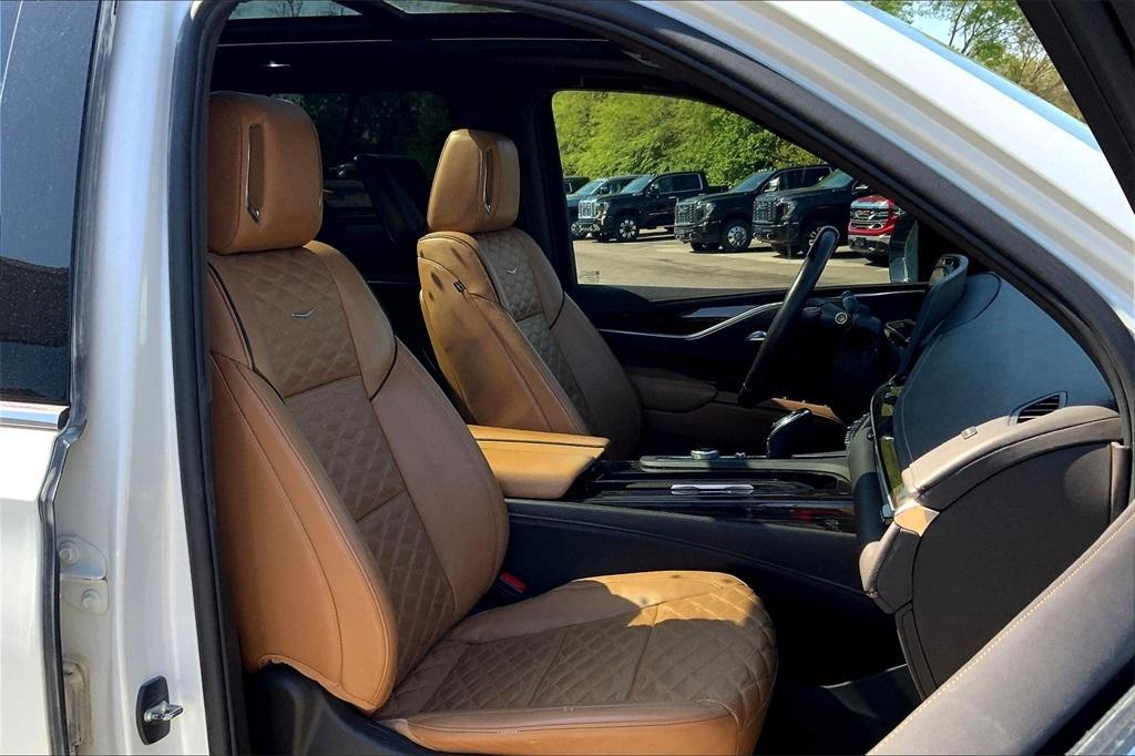 used 2023 Cadillac Escalade car, priced at $62,950