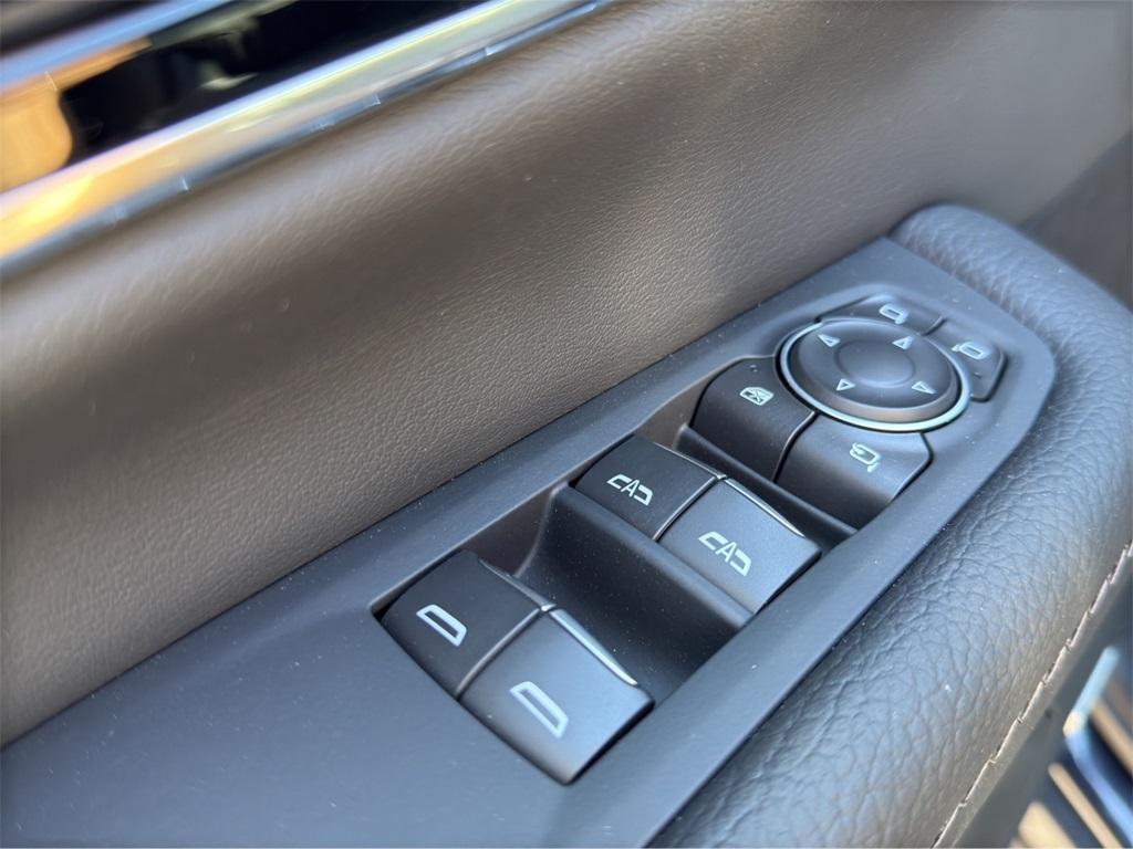 new 2025 GMC Yukon car