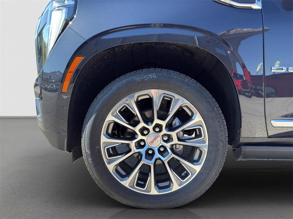 new 2025 GMC Yukon car