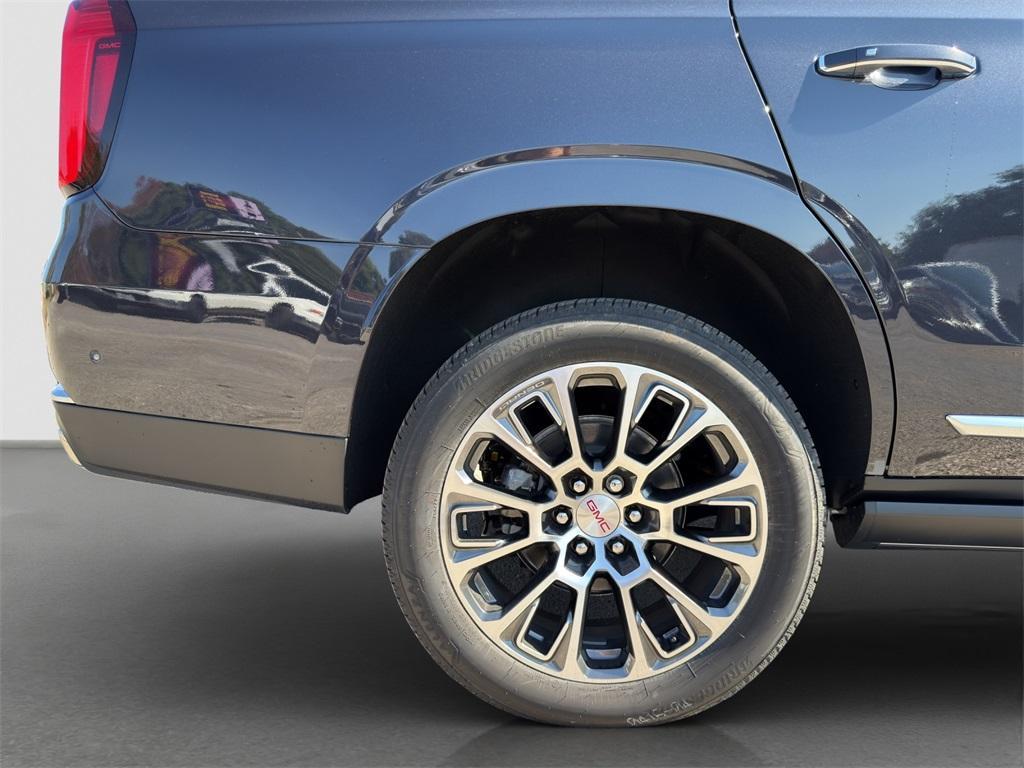 new 2025 GMC Yukon car