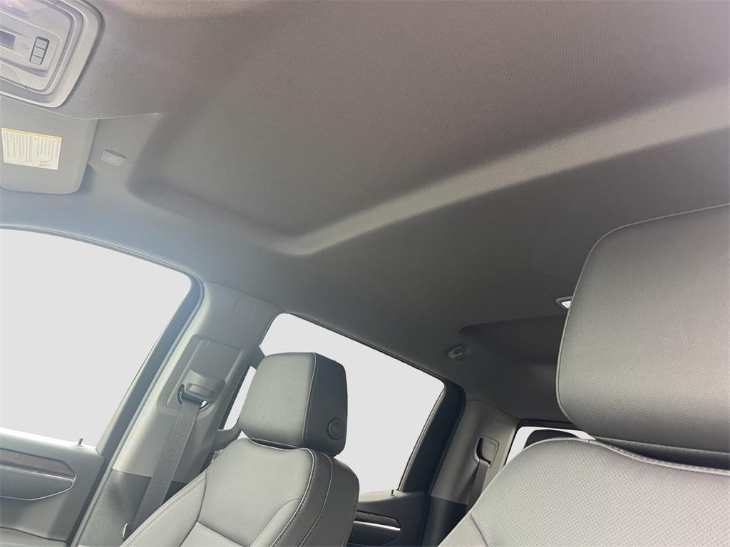 new 2025 GMC Sierra 1500 car, priced at $59,300