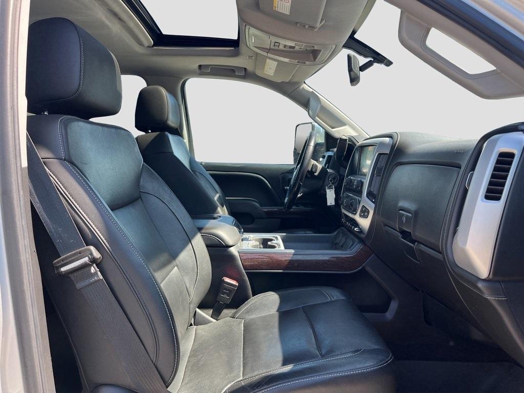 used 2017 GMC Sierra 2500 car, priced at $33,759