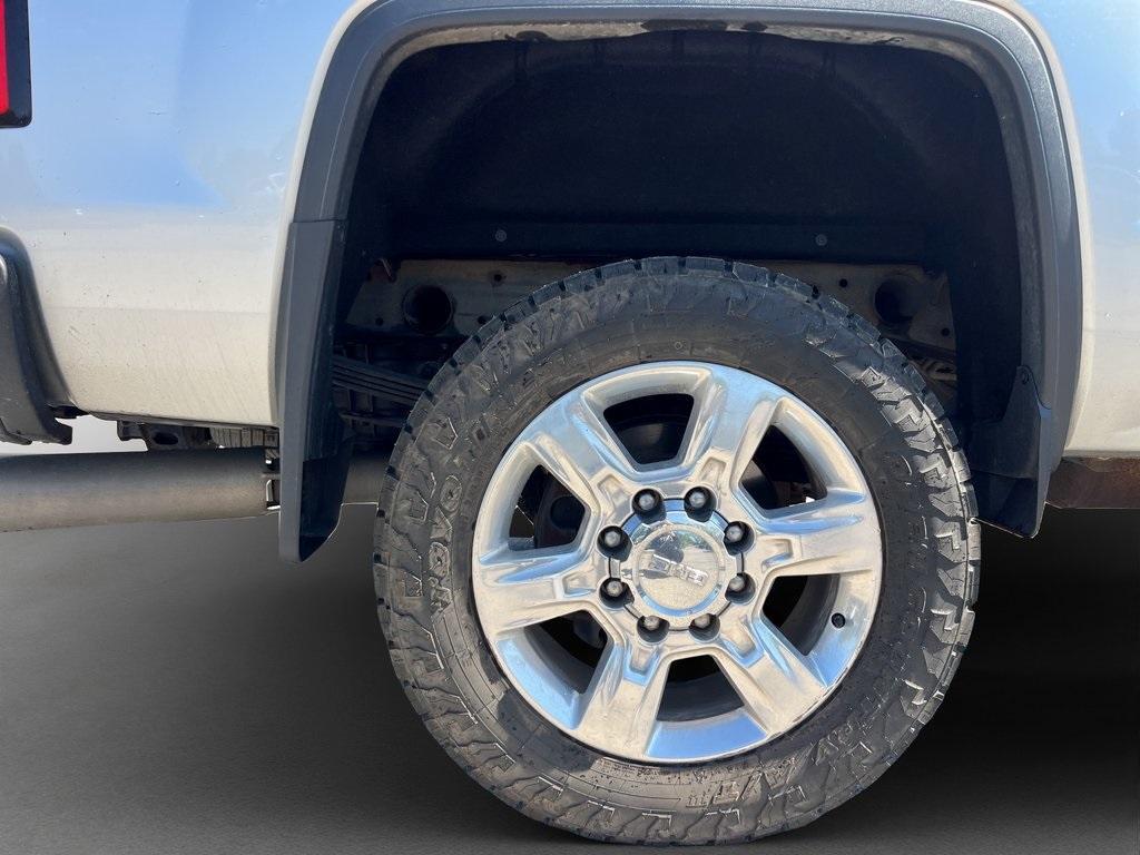 used 2017 GMC Sierra 2500 car, priced at $33,759