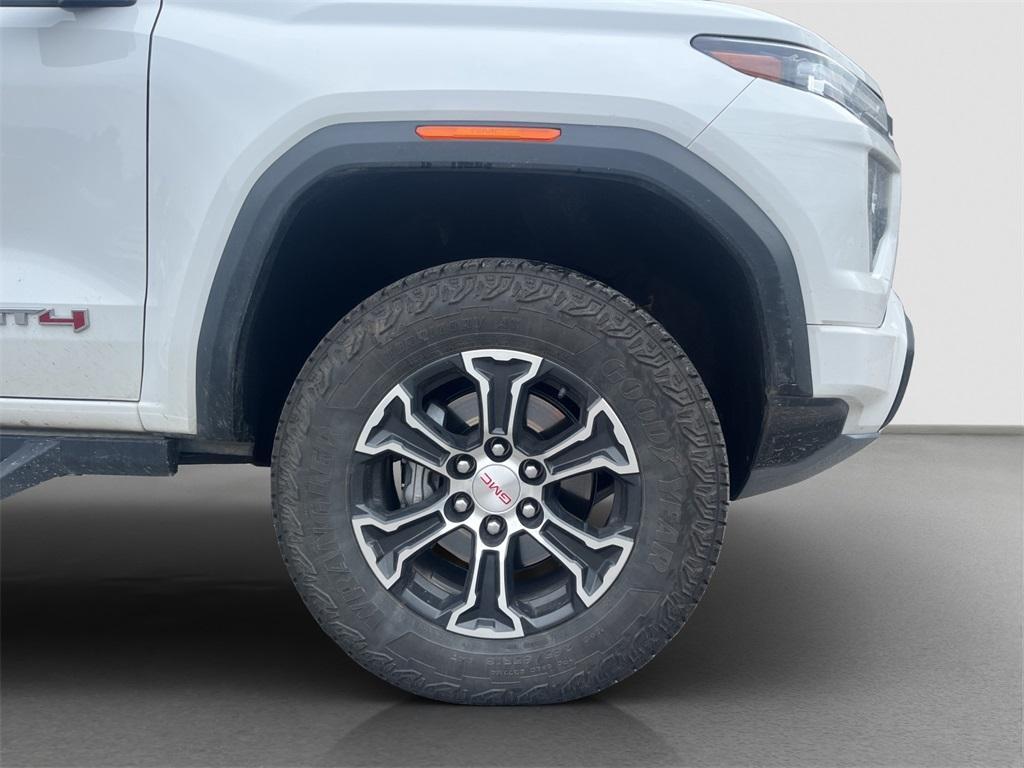 used 2024 GMC Canyon car, priced at $42,669