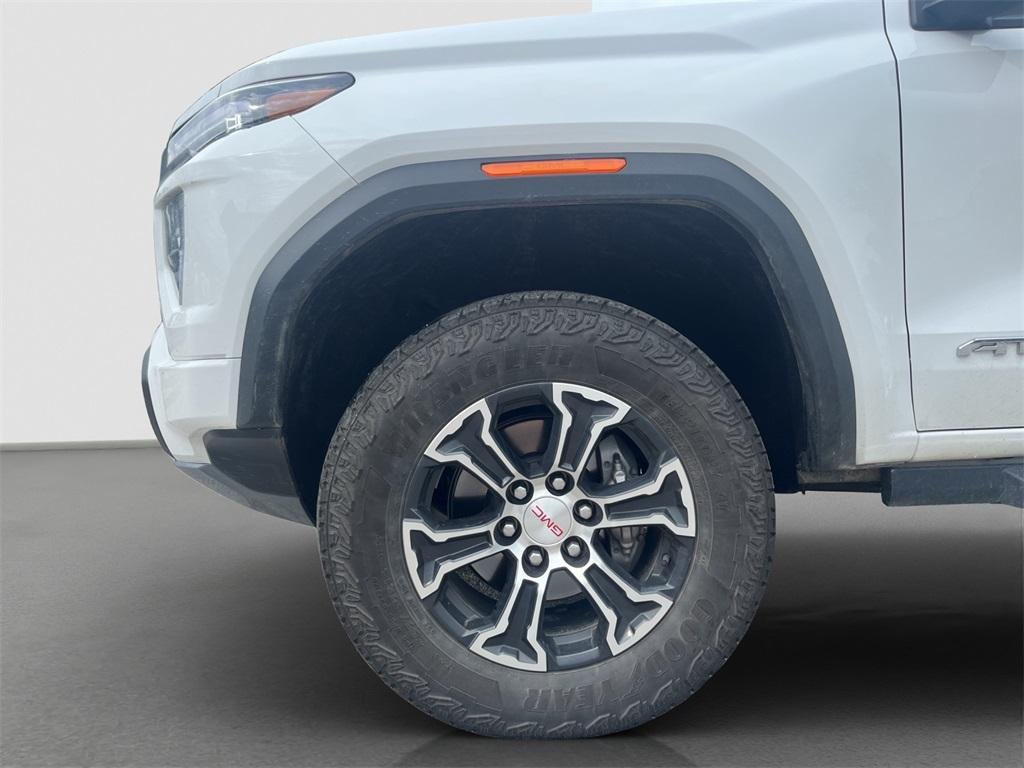 used 2024 GMC Canyon car, priced at $42,669