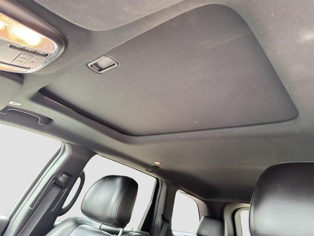 used 2020 Jeep Grand Cherokee car, priced at $21,623