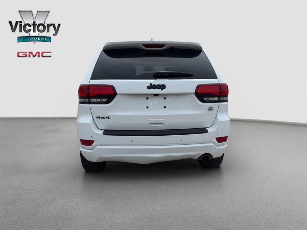 used 2020 Jeep Grand Cherokee car, priced at $21,623