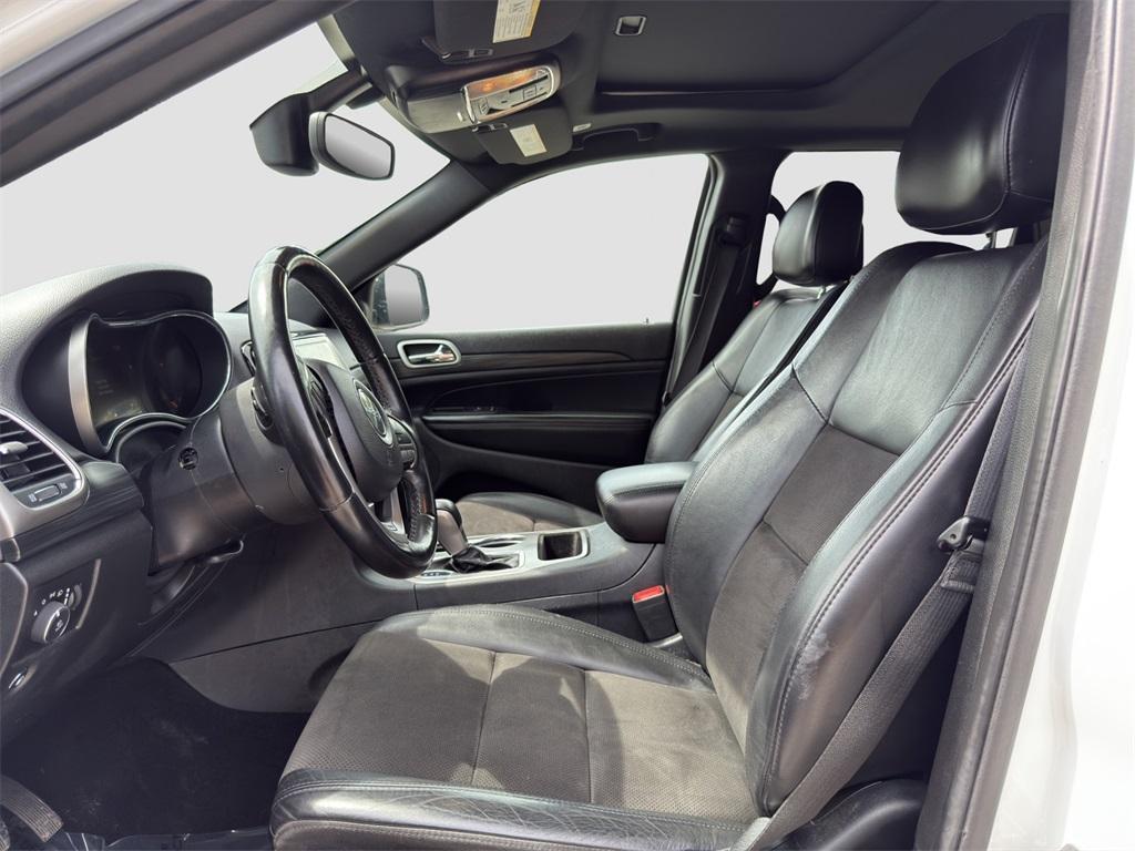 used 2020 Jeep Grand Cherokee car, priced at $21,623