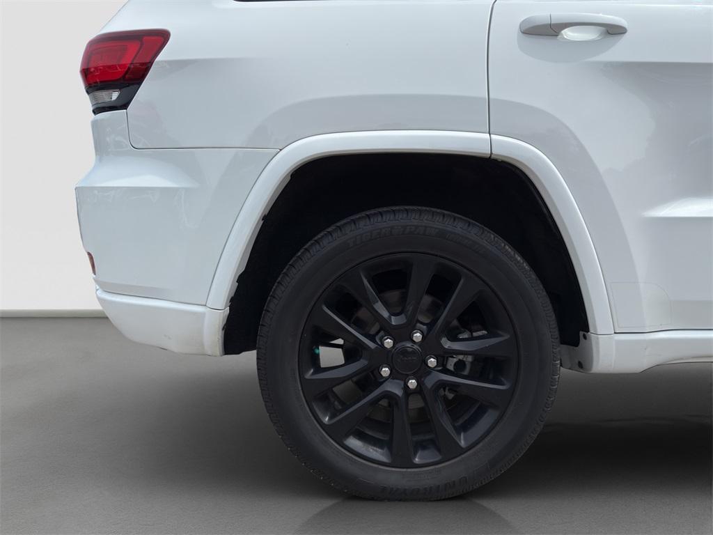 used 2020 Jeep Grand Cherokee car, priced at $21,623