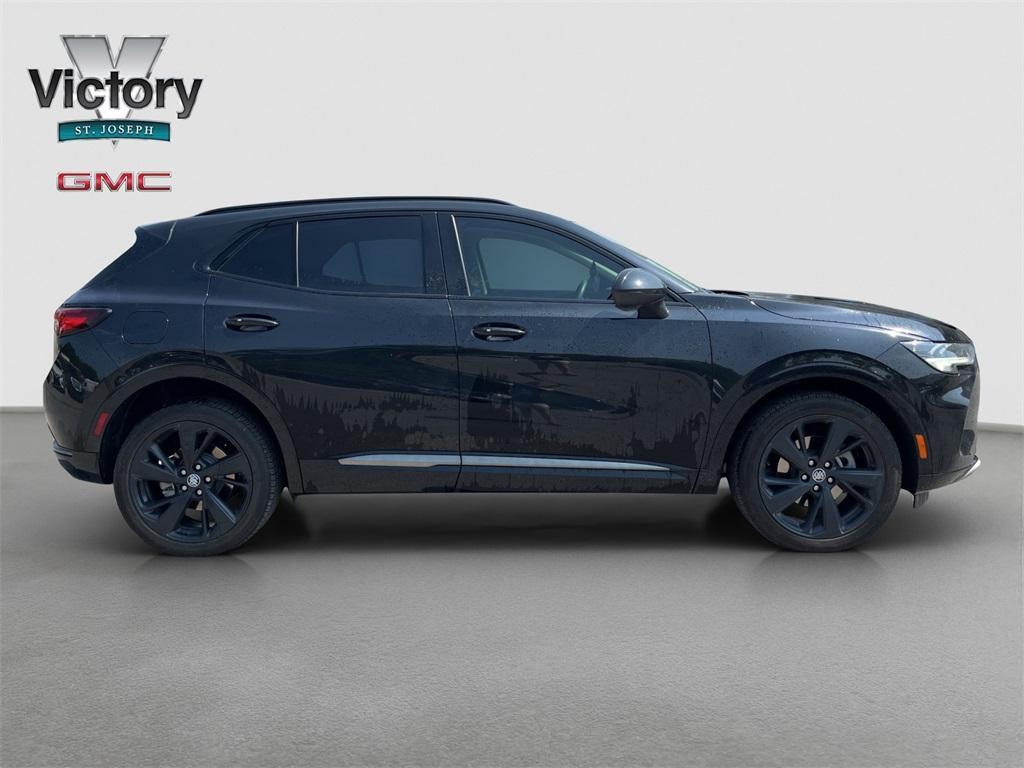 used 2022 Buick Envision car, priced at $25,191