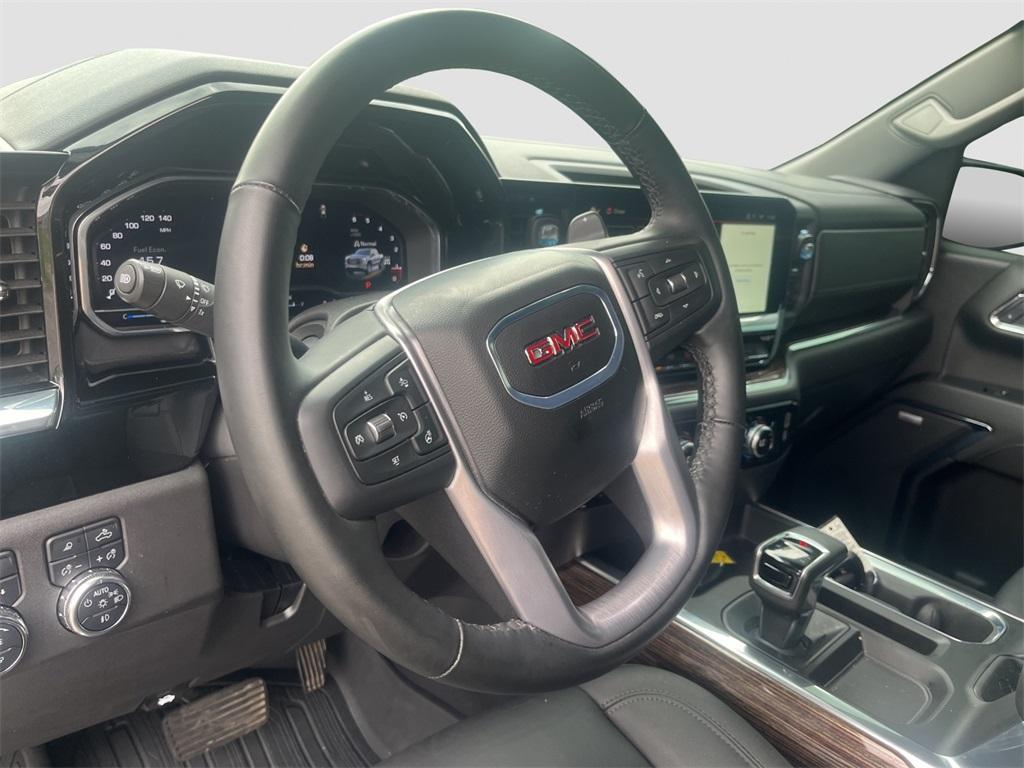 used 2024 GMC Sierra 1500 car, priced at $46,615