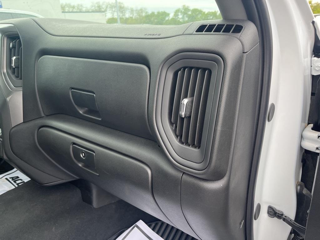 new 2025 GMC Sierra 1500 car, priced at $41,710
