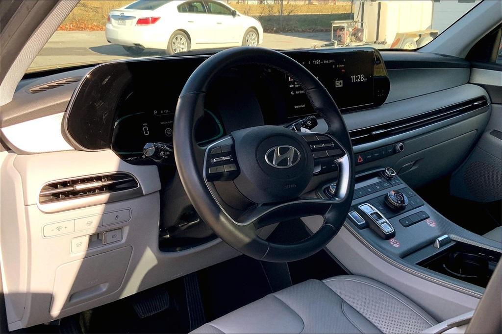 used 2024 Hyundai Palisade car, priced at $32,699