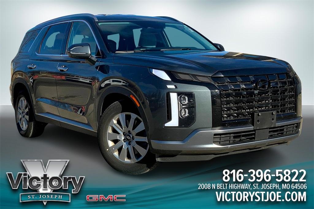 used 2024 Hyundai Palisade car, priced at $32,699