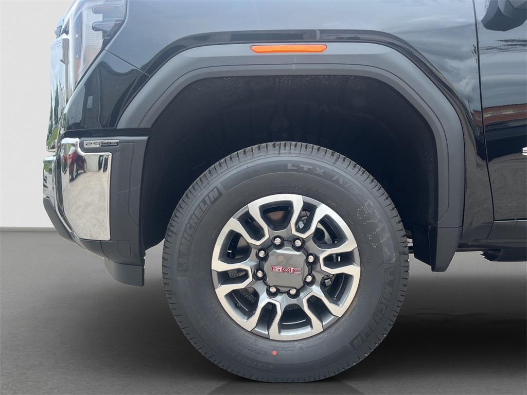 new 2025 GMC Sierra 2500 car, priced at $60,126