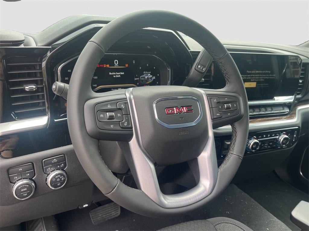 new 2025 GMC Sierra 2500 car, priced at $60,126