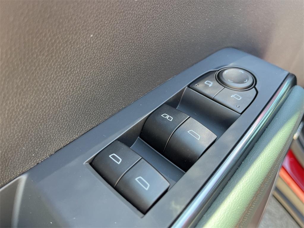 new 2025 GMC Acadia car, priced at $59,680