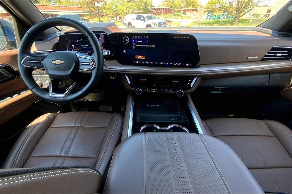 used 2025 Chevrolet Tahoe car, priced at $76,390