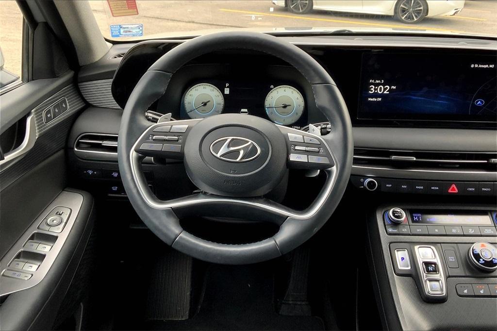 used 2024 Hyundai Palisade car, priced at $39,999