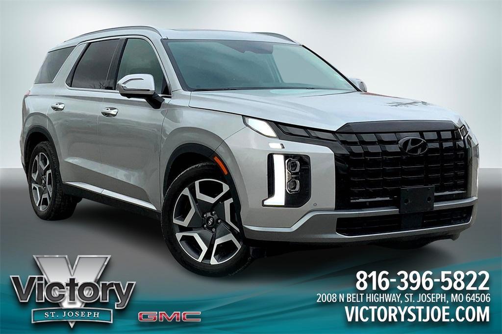 used 2024 Hyundai Palisade car, priced at $39,999