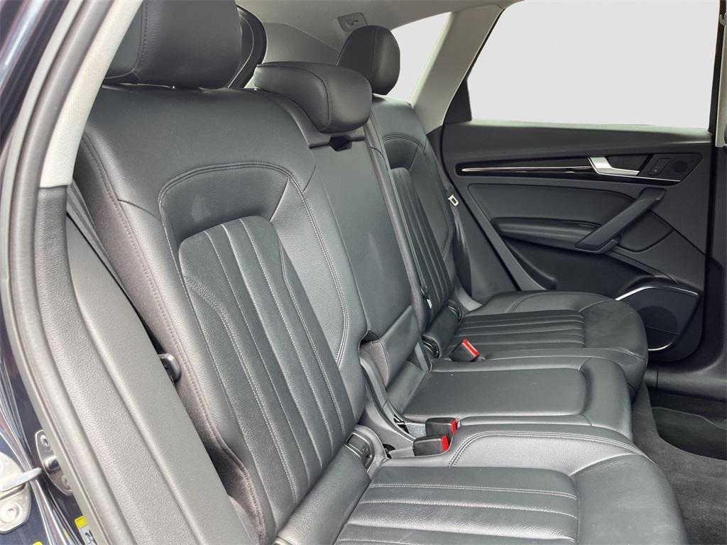 used 2020 Audi Q5 e car, priced at $25,130